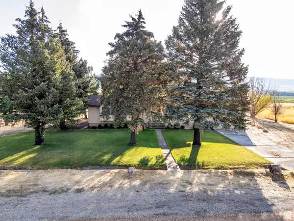 Fountain Green, UT 84632,595 S 100 ST E