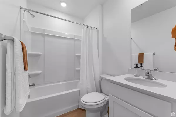 Harrisville, UT 84404,338 E 1275 N #123