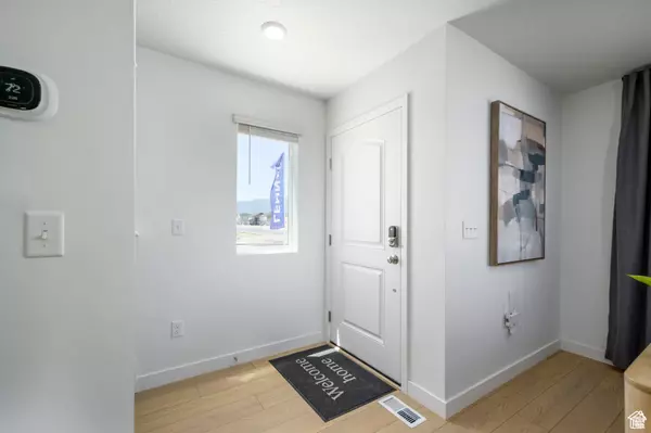 Eagle Mountain, UT 84005,2054 E CANYONLANDS LN #3108