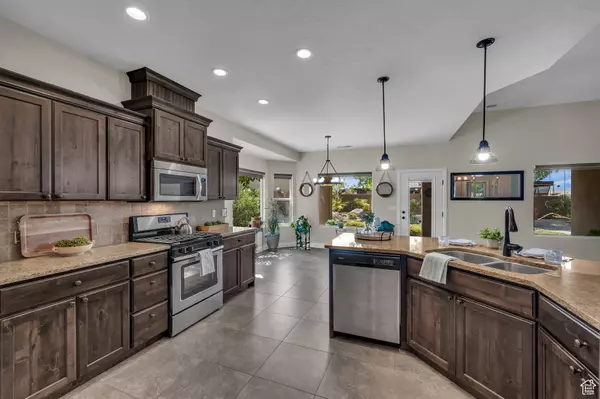 Hurricane, UT 84737,2526 S GRITTON ST