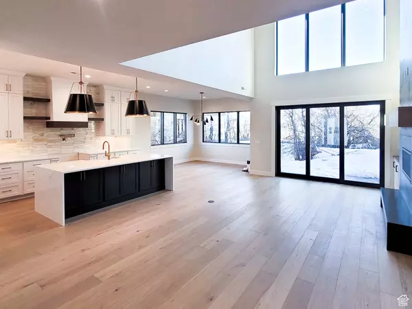 Hideout, UT 84036,1303 E LASSO TRL #R6