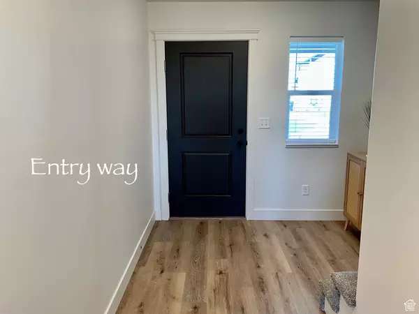 Syracuse, UT 84075,3067 S OLD EMIGRANT RD W #B