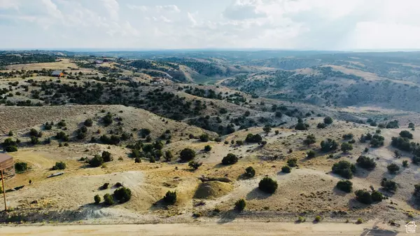 Duchesne, UT 84021,18989 W FAWN CV #301