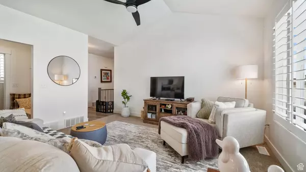 Eagle Mountain, UT 84005,2325 E BOXWOOD LN