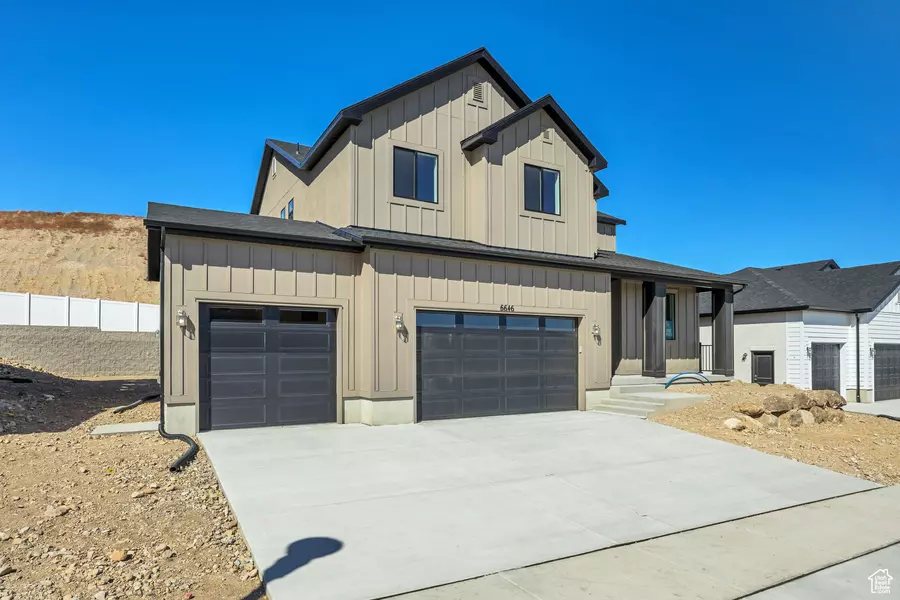 6646 S SKYLOOP DR W #8, West Jordan, UT 84081