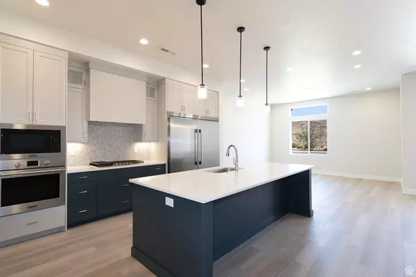 St. George, UT 84790,688 W HIGH TIDE PL #132
