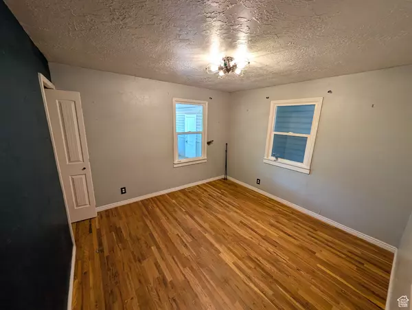 South Ogden, UT 84403,3874 S ORCHARD AVE E