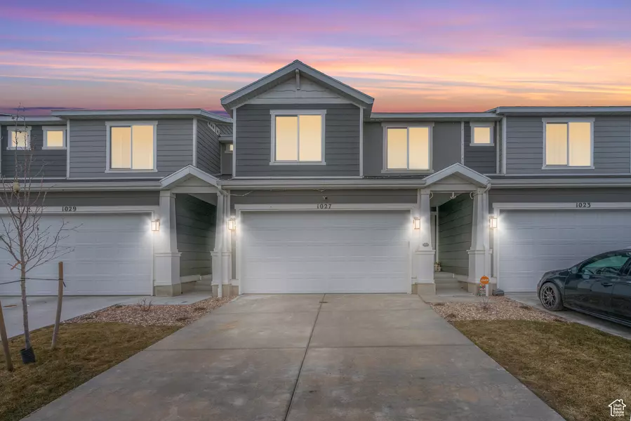 1027 E REEF DR, Saratoga Springs, UT 84045