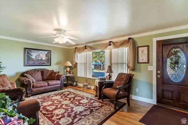 Sunset, UT 84015,1960 N 400 W