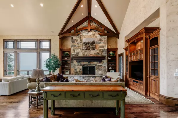 Sandy, UT 84092,3409 E SEVEN SPRINGS DR S