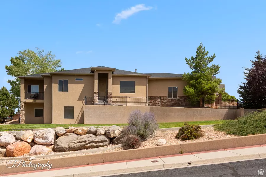 2216 W CEDAR HILLS DR, Cedar City, UT 84720