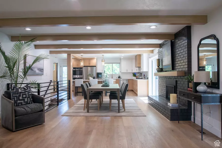 8211 S 2660 E, Sandy, UT 84093