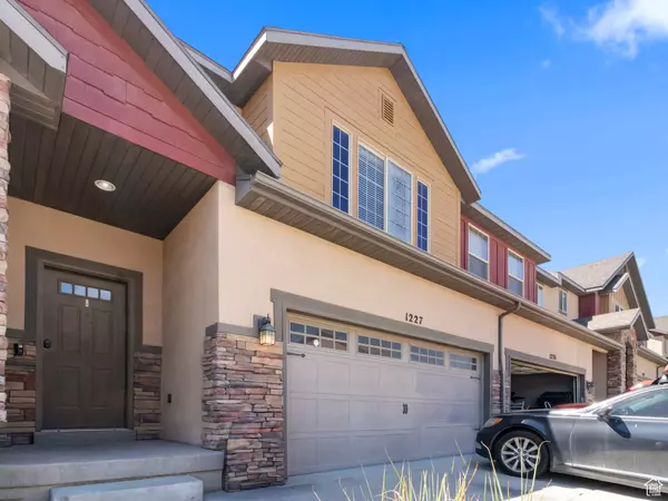 Saratoga Springs, UT 84045,1227 N SILVERCREST DR
