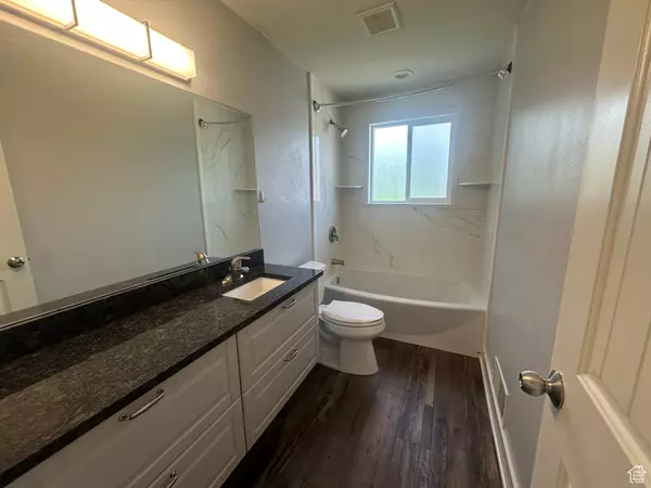 Kaysville, UT 84037,172 W 400 S