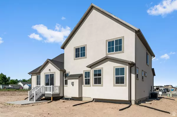 Clinton, UT 84015,2598 N 3020 W