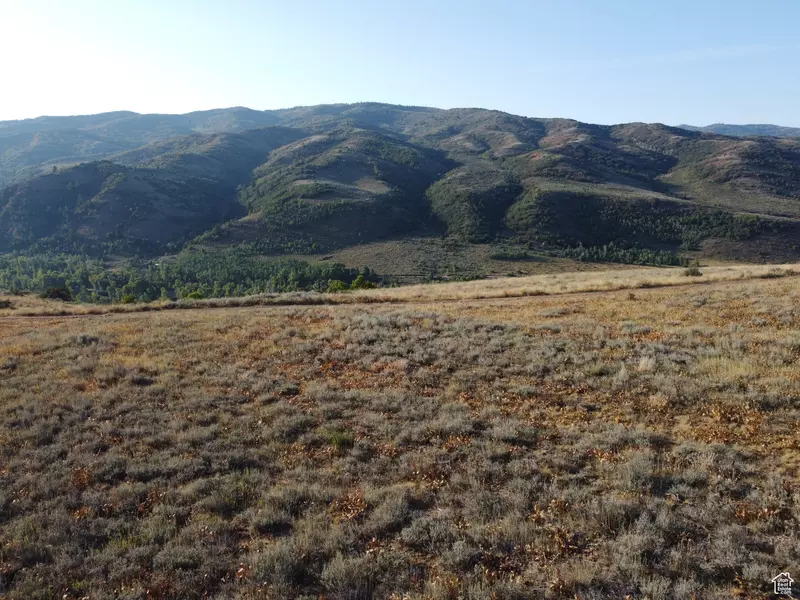 13122 E HIGH CIR #182, Huntsville, UT 84317