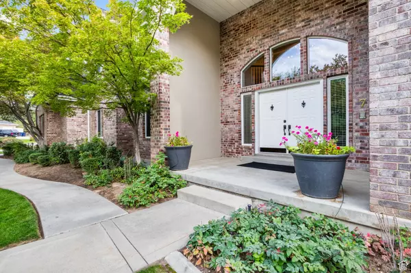 Sandy, UT 84092,7 E WANDERWOOD WAY