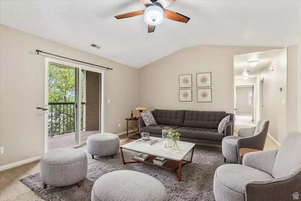 8086 N RIDGE LOOP W #M11, Eagle Mountain, UT 84005