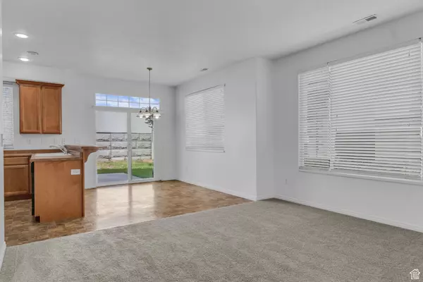 West Jordan, UT 84081,6328 W TRAVELER LN #6328