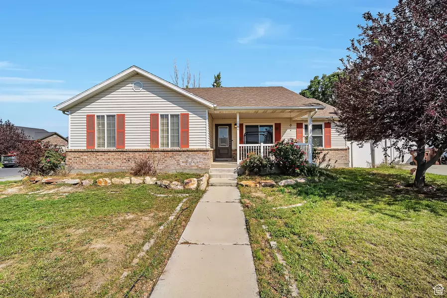 1701 E SUNRISE DR N, Eagle Mountain, UT 84005