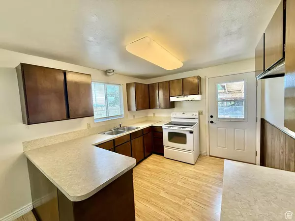 Vernal, UT 84078,2286 N 250 W