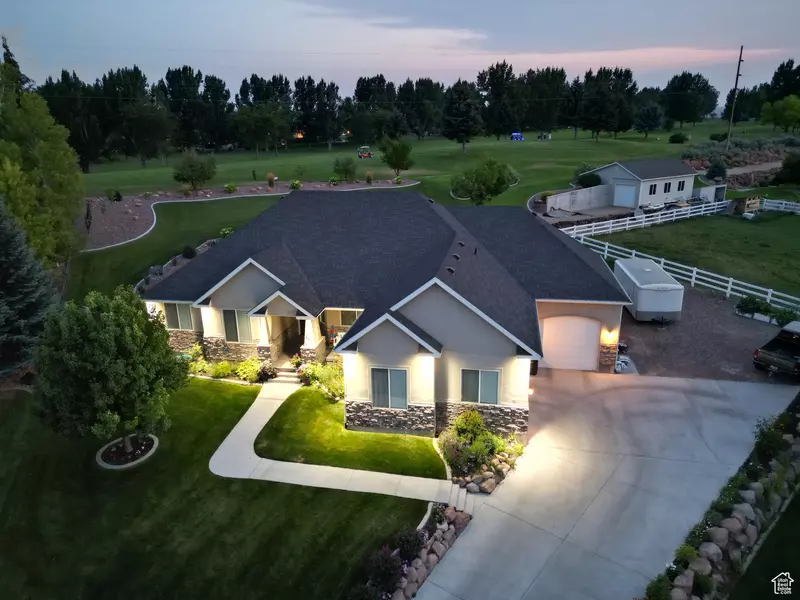 885 N CANYON VIEW DR W, Roosevelt, UT 84066