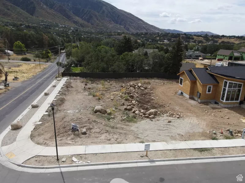 3026 E BONNIE LYNN LN #19, Sandy, UT 84092