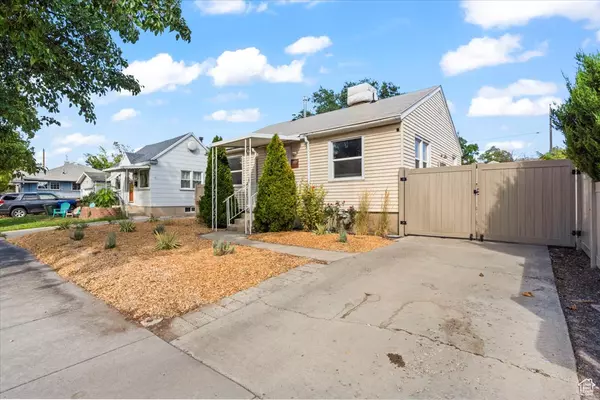 Salt Lake City, UT 84105,1389 S TYLER ST E