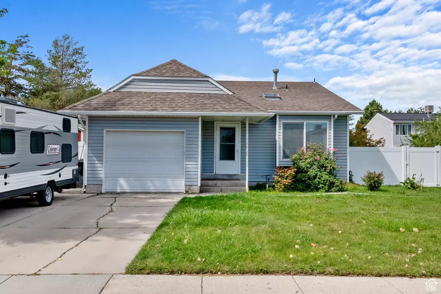 6398 S LOBELIA DR, West Jordan, UT 84081