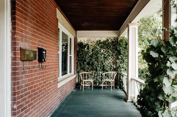 Salt Lake City, UT 84102,606 S 900 E