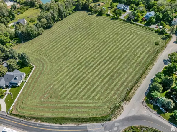 North Ogden, UT 84414,1186 E 2100 N