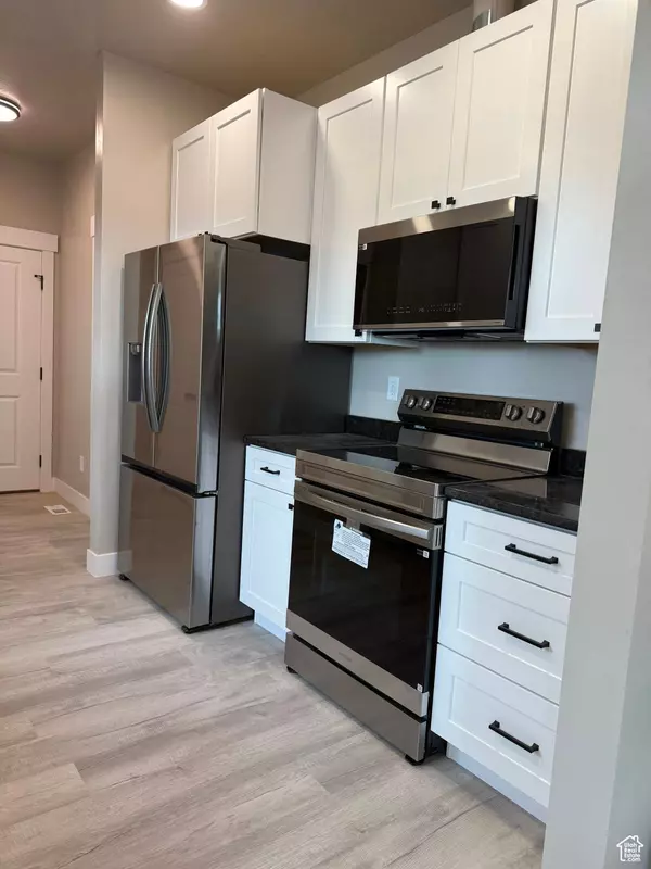 Vernal, UT 84078,1453 W 975 S