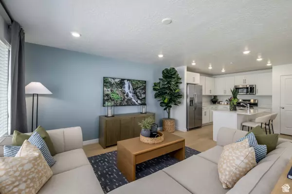 Eagle Mountain, UT 84005,2076 E CANYONLANDS LN #3112