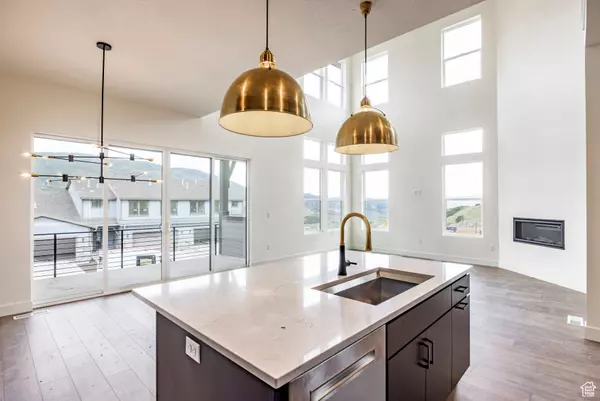 Hideout, UT 84036,382 W ASCENT DR #258