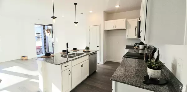 West Valley City, UT 84128,2860 S RITTER ROW #50