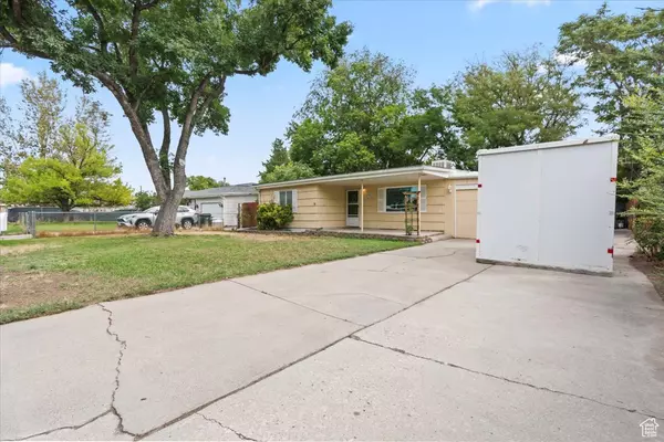 West Valley City, UT 84119,2791 S 3050 W