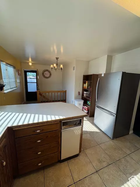 Kearns, UT 84118,4933 S 4055 W