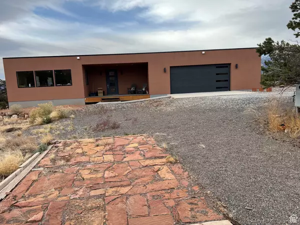 Torrey, UT 84775,405 W 1000 N