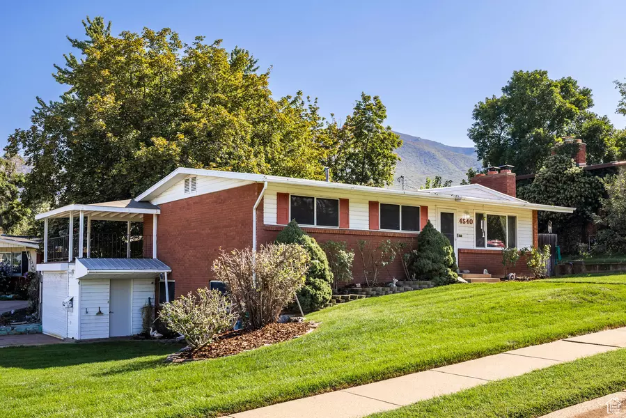 4540 S GRAMERCY AVE, South Ogden, UT 84403