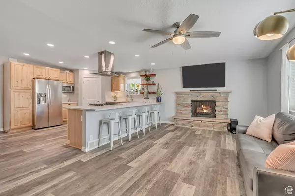 Taylorsville, UT 84129,1886 W CHAMPAGNE AVE