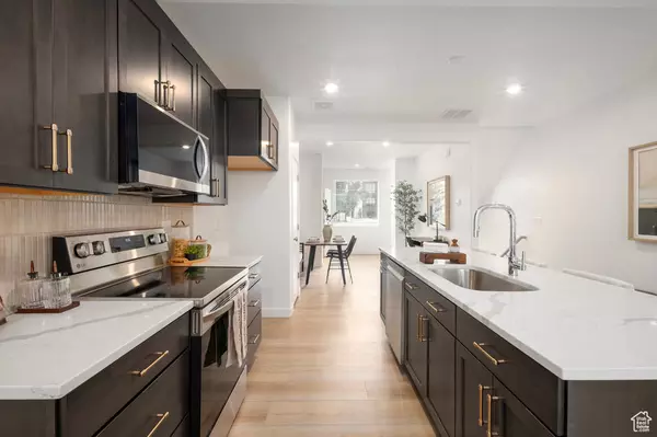 Millcreek, UT 84124,4128 S WINDER WARD DR #2-122