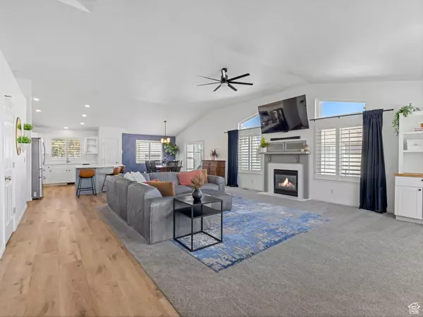 Murray, UT 84123,1212 W WILLOW RUN DR S