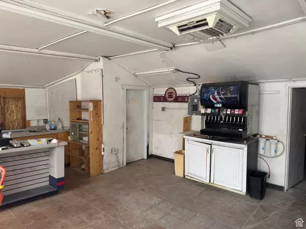 Magna, UT 84044,8588 W MAIN ST S