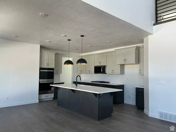 Saratoga Springs, UT 84045,1538 N COZY LN #6
