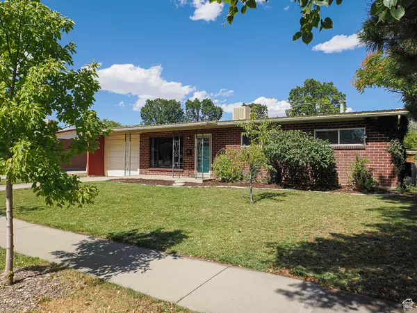 Salt Lake City, UT 84116,1366 W DUPONT AVE N