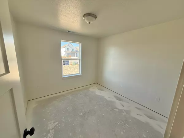 Garland, UT 84312,318 N 900 W