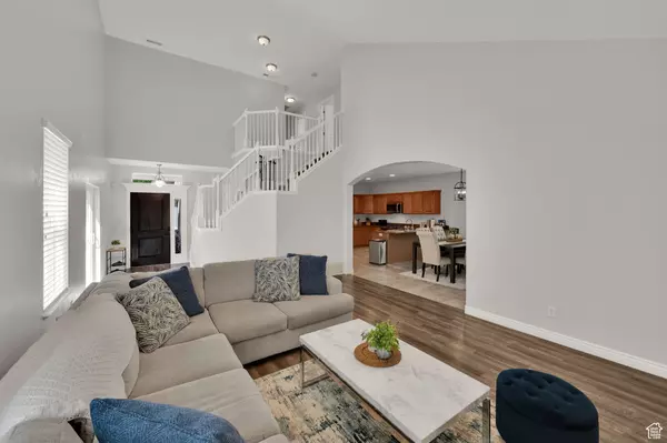 Lehi, UT 84043,2831 FOX HUNTERS LOOP