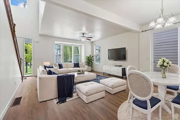 South Jordan, UT 84009,10819 S INDIGO SKY WAY