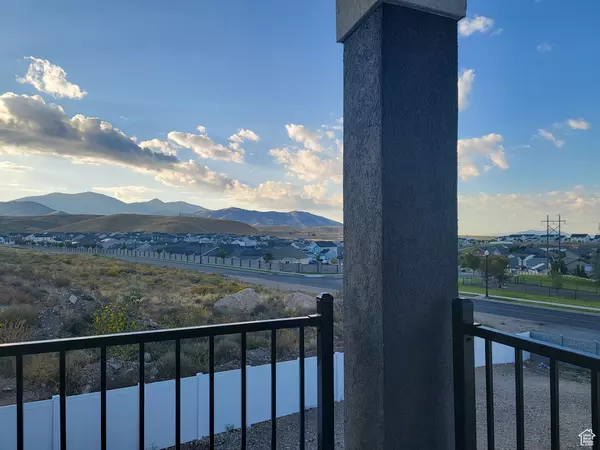 West Jordan, UT 84081,6626 S SKYLOOP DR #6