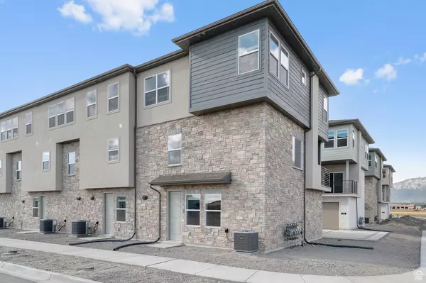 Lindon, UT 84042,560 BUFFALO GRASS LN